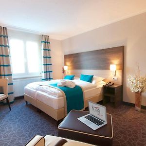 Camera standard con letto king size